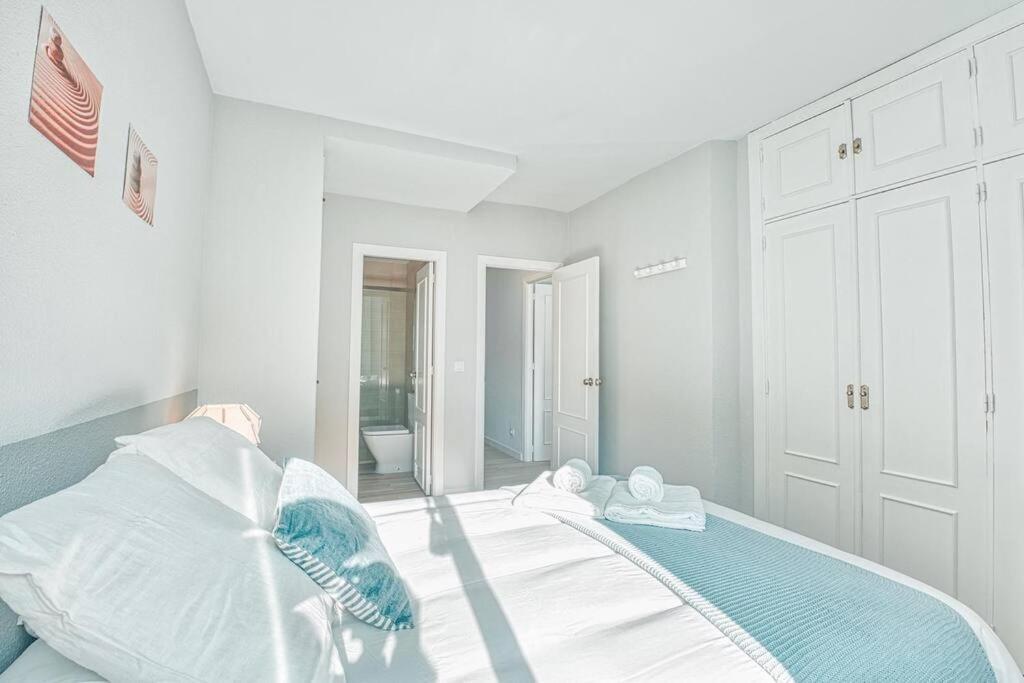 Apartamento New Folch Sevilla B Luaran gambar