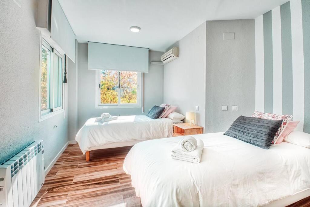 Apartamento New Folch Sevilla B Luaran gambar